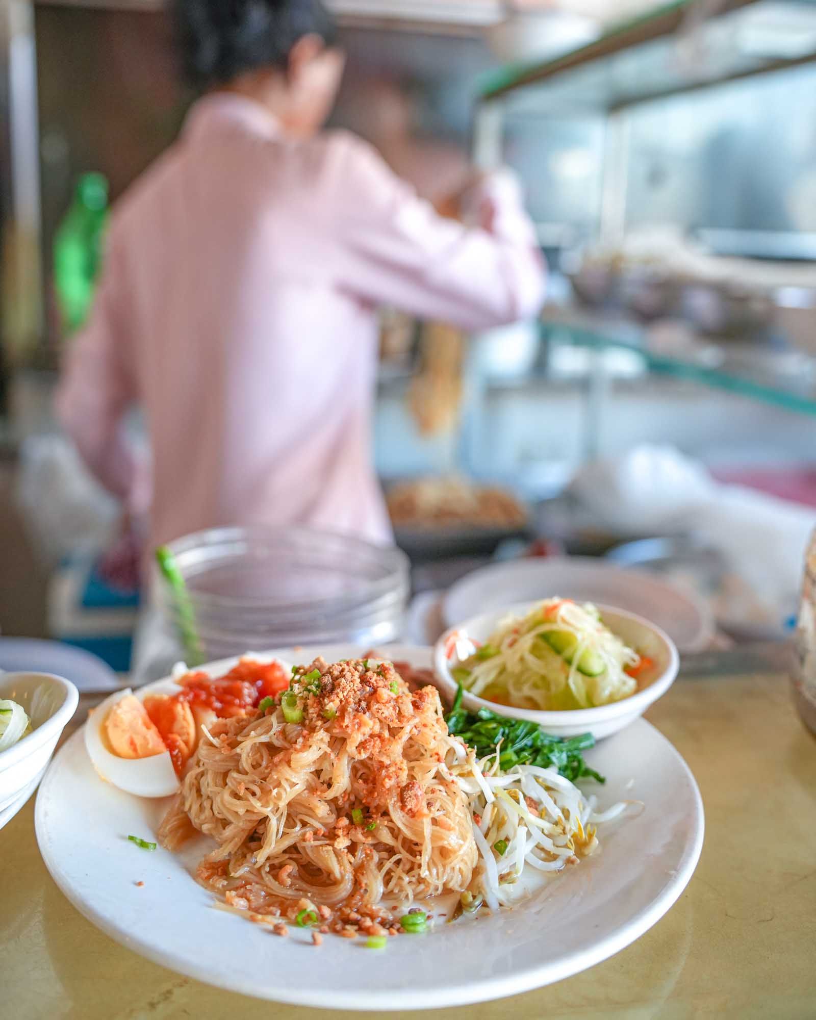 Old Siem Reap Evening Food Tour​ 9
