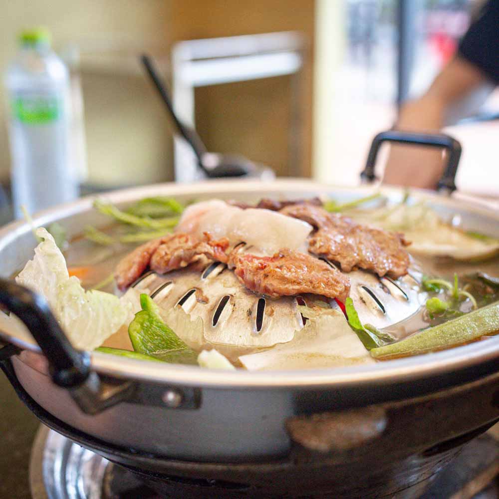 Siem-Reap-Travel-Guide-Hotpot-BBQ